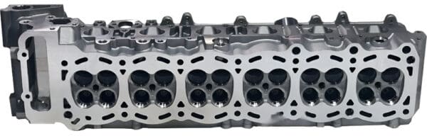 1FZ-FE_bare_cylinder_head