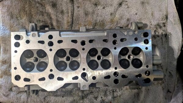 Kia Rio A5D complete cylinder head Kia Rio A5D complete cylinder head